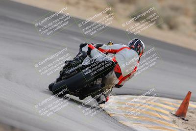 media/Dec-17-2022-SoCal Trackdays (Sat) [[224abd9271]]/Turn 10 Backside (120pm)/